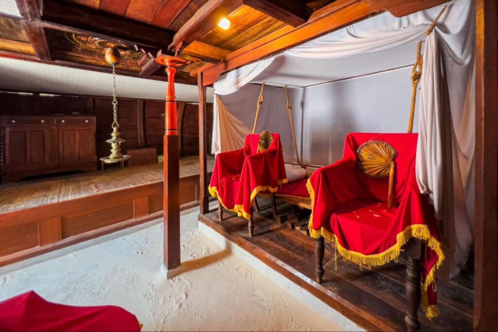 Inside Utheemu Ganduvaru